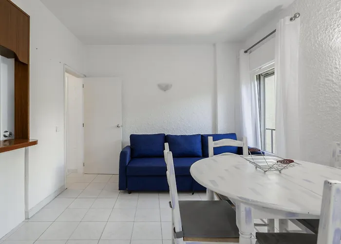 Apartamento Sun & Sea Flat In - Cozy Close To The Beach, By Hopstays *