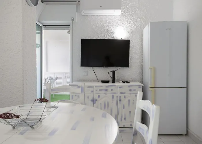 Sun & Sea Flat In - Cozy Close To The Beach, By Hopstays Quarteira