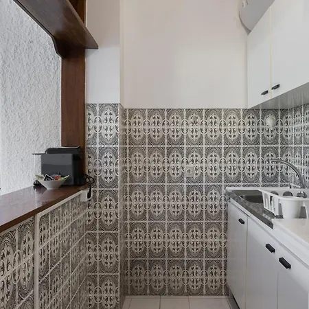 Sun & Sea Flat In - Cozy Close To The Beach, By Hopstays Апартаменты Картейра