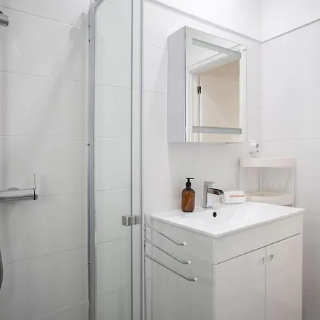 Sun & Sea Flat In Quarteira - Cozy Close To The Beach, By Hopstays Lägenhet Cavacos