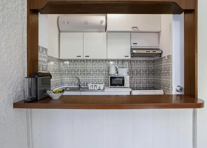 Sun & Sea Flat In - Cozy Close To The Beach, By Hopstays *